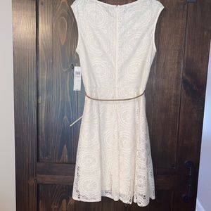 white flower print LONDON STYLE dress